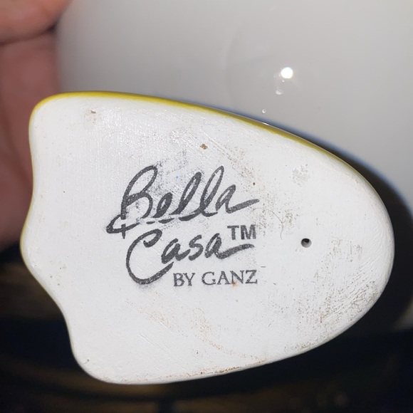 Easter Egg and Duck Feet Candy Dish and 2 egg holders Bella Casa by Ganz - Picture 4 of 4